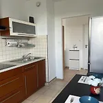 Appartement Wola Business Center Warschau